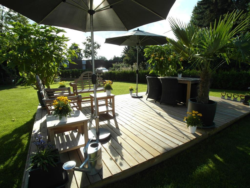 Bed & Breakfast Meerbusch Exterior foto